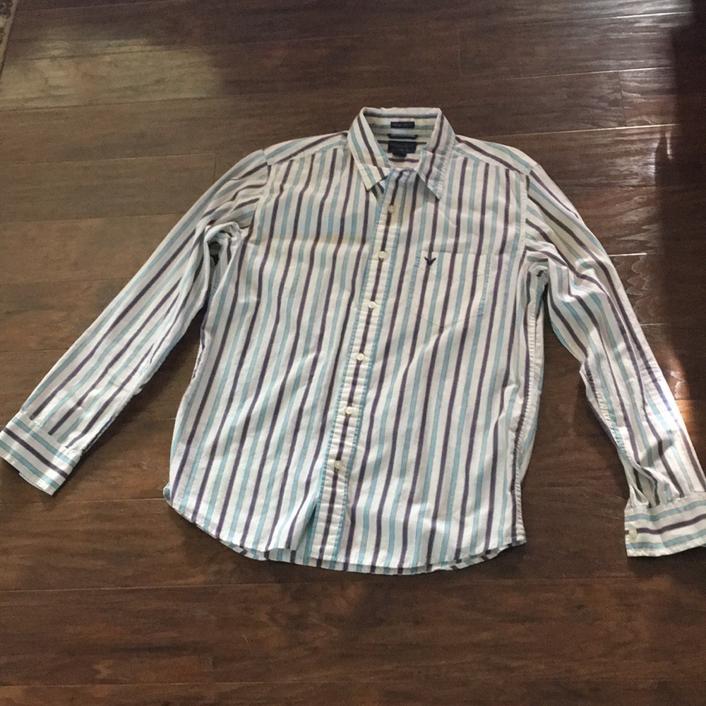 American Eagle Button Down Top Sz Medium